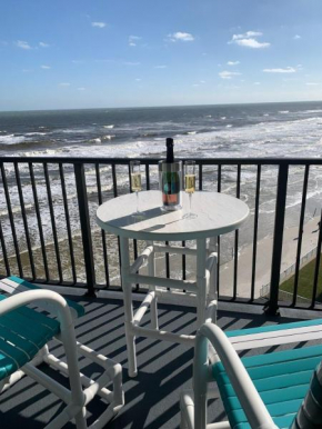 Ocean Front 1-1 Condo Located At Ocean Trillium 804